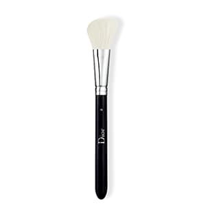 Dior blush brush